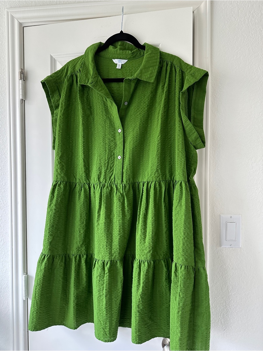 Time and Tru Womens Lime Green Tiered Dress Button Front Pockets Summer Chic - Picture 2 of 6